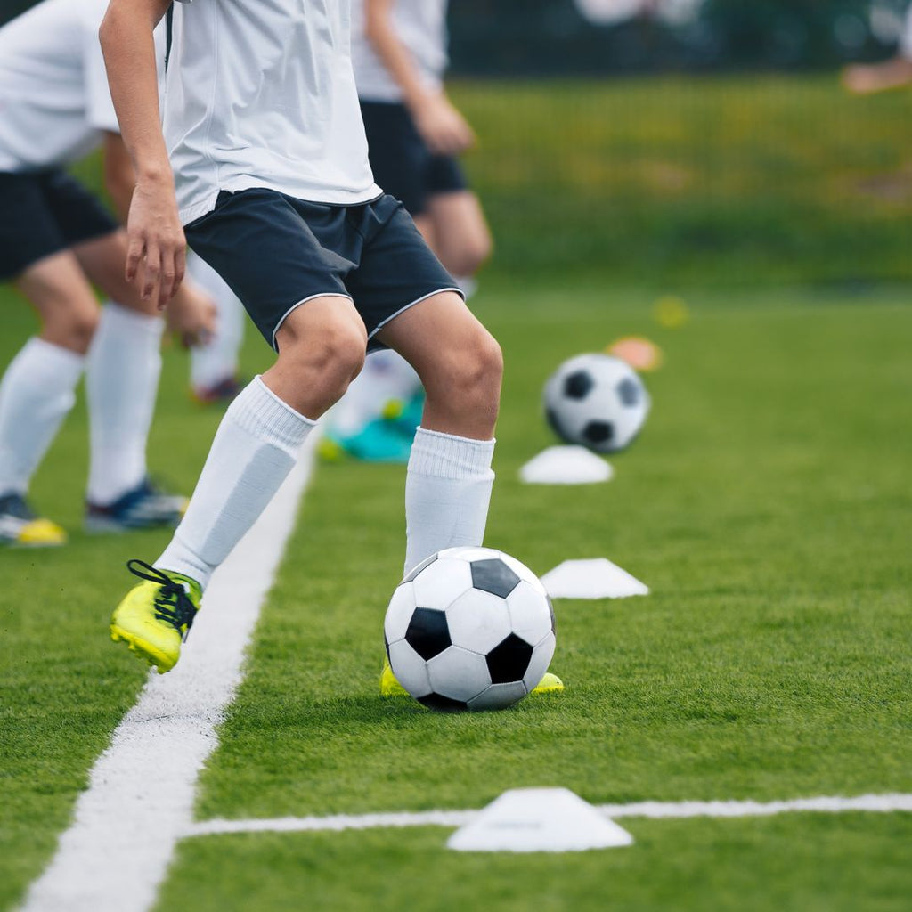 5 tips for making coaching football to kids fun